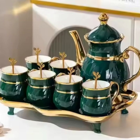 Bộ tách trà cà phê châu Âu gốm sứ viền vàng Ruby