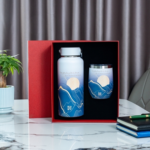 LIÊN NGUYỆT TỊNH TÂM: KHOẢNG LẶNG TINH TẾ GIỮA PHỐ THỊ