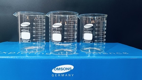 Cốc thủy tinh 400ml có mỏ, chia vạch, Hãng OMSONS GERMANY