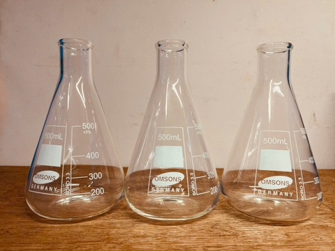 Bình tam giác 500ml, Hãng OMSONS GERMANY