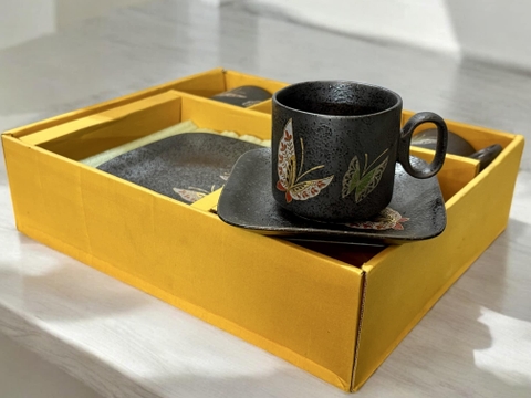 Bộ 5 set trà/cf vẽ đôi bướm, men nhám chống xước