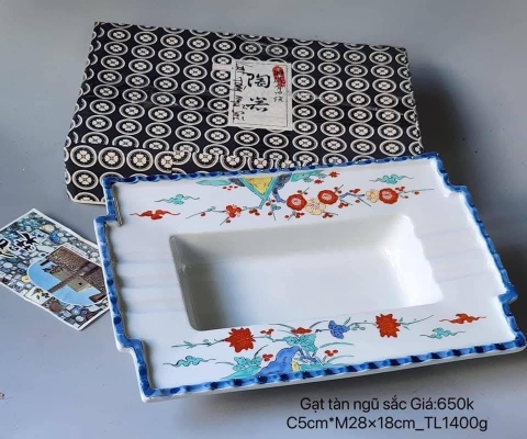 Gạt tàn ngũ sắc