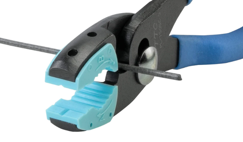Kìm hai lỗ 150mm hàm bọc nhựa TSUNODA PL-150SC-S