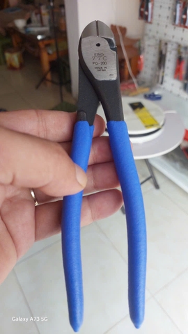 Kìm cắt dây cứng 200mm TSUNODA PG-200