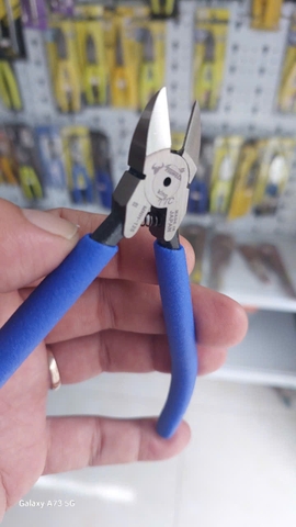 Kìm cắt điện tử loại cứng 125mm TSUNODA MNH-125