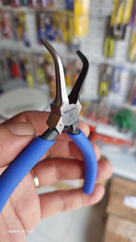 Kìm nhọn mũi cong  125mm (điện tử) TSUNODA FNP-125N