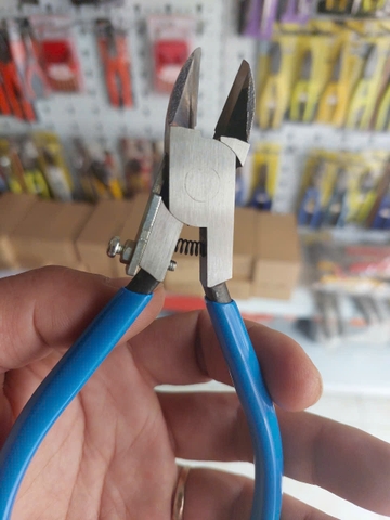 Kìm cắt nhựa lưỡi tròn Fujiya No.90PR-150