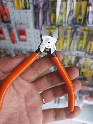 Kìm cắt nhựa lưỡi bằng Fujiya APN-125FS