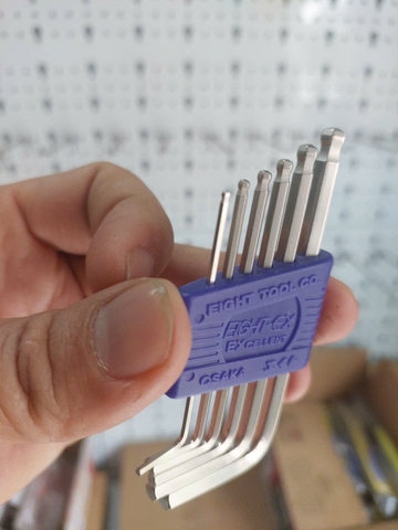 Bộ lục giác đầu bi ngắn Eight TS-6