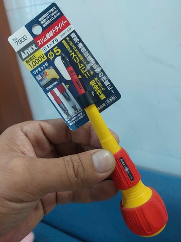 Tô vít cách điện cán tròn ANEX No.7900+1x75