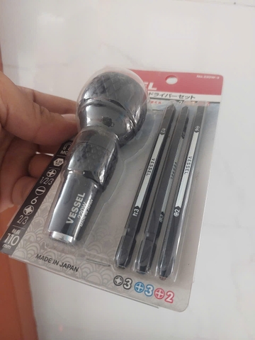 Bộ tô vít cán tròn 3 mũi vít đổi đầu VESSEL 220W-3