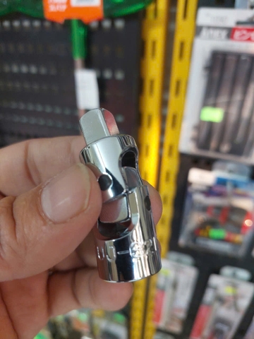 Đầu tuýp lắt léo 3/8