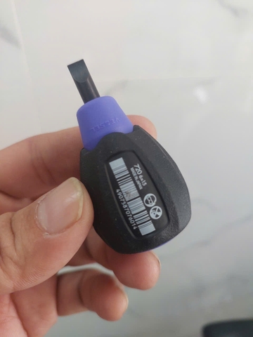 Tô vít 2 cạnh siêu ngắn VESSEL No.720-6x15