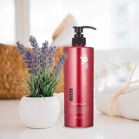 Sữa tắm Kumano chiết xuất dầu Tsubaki 600ml