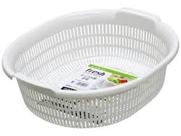 Rổ nhựa Sanada hình oval 5.3L - trắng