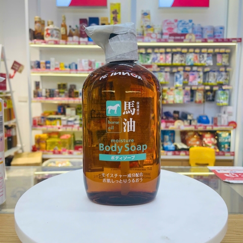 Sữa tắm mỡ ngựa Kumano Horse Oil 600ml