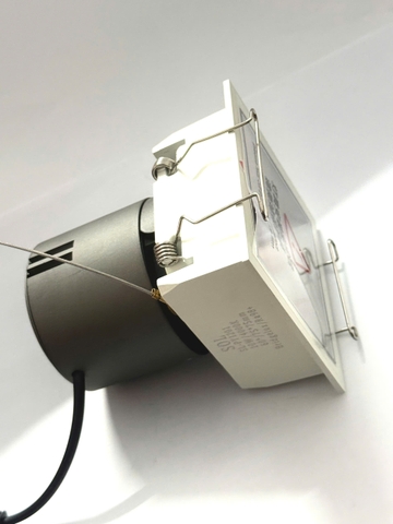 Đèn Spotlight SA-PY1201