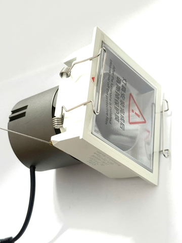Đèn Spotlight SA-PY1201