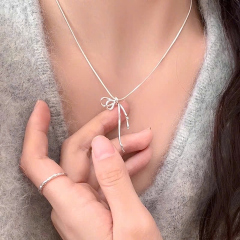 Dây chuyền bạc nơ kết