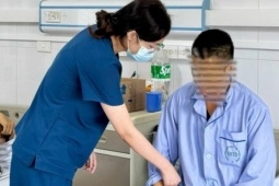 Uống thuốc nam không rõ nguồn gốc điều trị sỏi thận, người đàn ông bị ngộ độc gan nặng