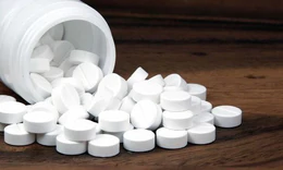 Dùng thuốc hạ huyết áp lâu ngày có cần bổ sung thêm vitamin và khoáng chất?