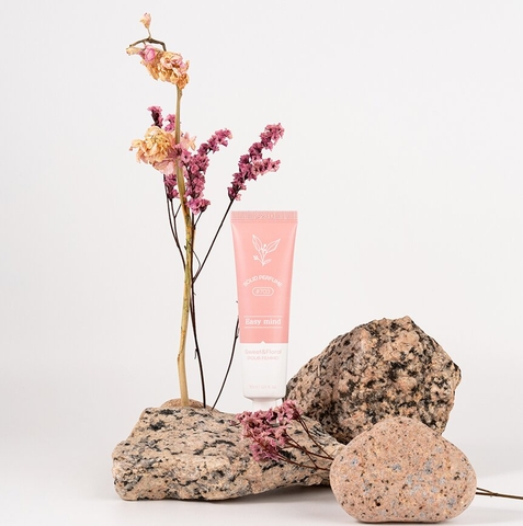 Nước hoa khô dạng sáp Easy Mind hương ngọt ngào & hoa [ Dành cho nữ ] - 이지마인드 고체 향수