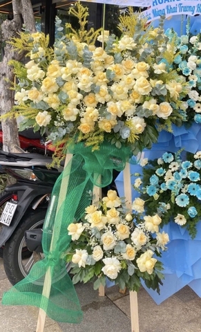 Kệ chúc mừng, khai trương - KCM5