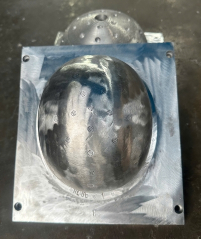 Khuôn mũ bảo hiểm