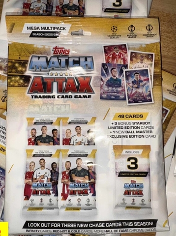 Gói thẻ bóng đá Topps Match Attax UCL Mega Multipack 2025/26