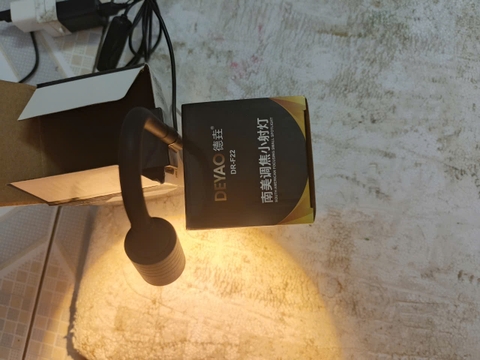 💡 ĐÈN RỌI MINI DR F22 NHIỀU MÀU