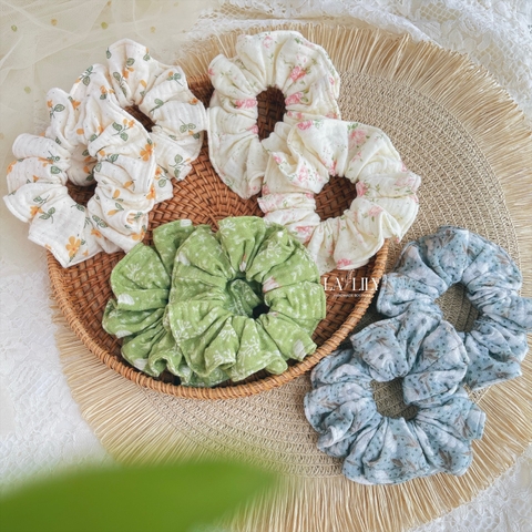 Buộc Tóc Mí Viền