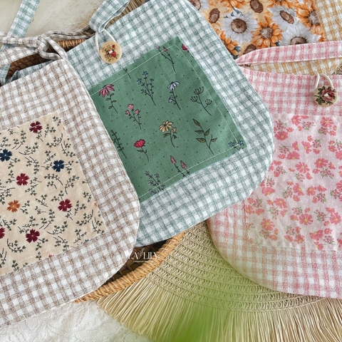 Túi Đeo Chéo Gánh Hoa nhỏ