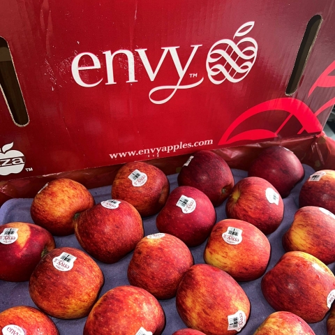 12 giá trị tuyệt vời của Táo Envy