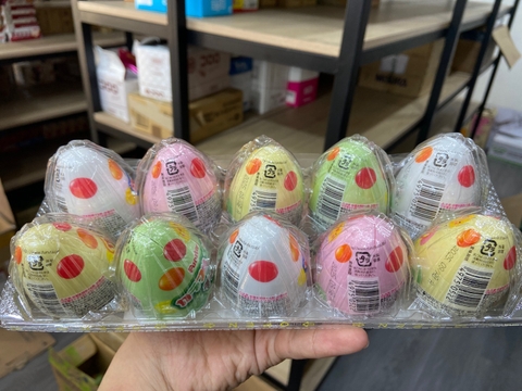 Kẹo socola Furuta hình quả trứng