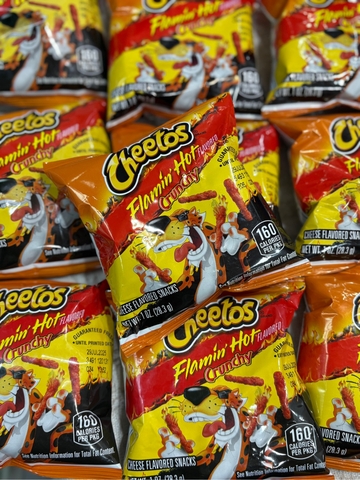 Snack phô mai cay Cheetos Flamin’ Hot Crunchy Mỹ  28.3g