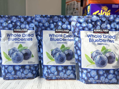 Việt Quất Sấy Khô Kirkland Signature 567g (20oz) Mỹ