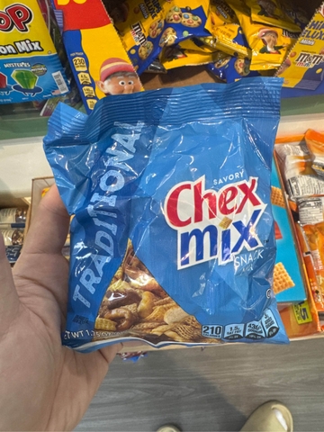 Bánh ăn vặt Chex Mix Xanh 49g từ Mỹ