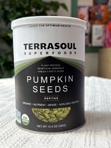 Lon Hạt bí Organic Terrasoul Mỹ 380g