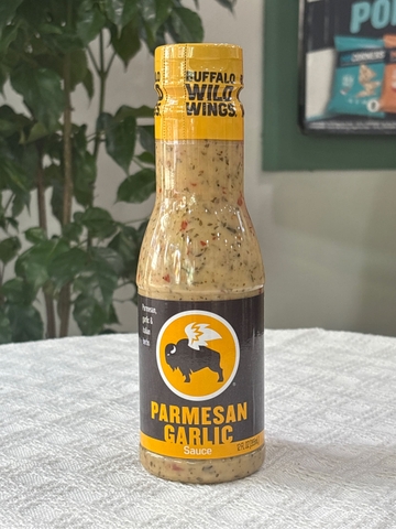 BWW Parmesan Garlic Sauce Gà 355ml Mỹ