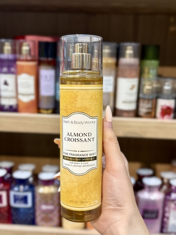 Xịt Thơm Bath & Body Works Almond Croissant Fine Fragrance Mist 236ml Mỹ