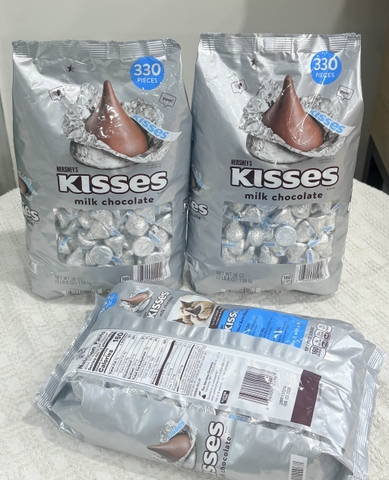 Kẹo chocolate Hershey’s Kisses Milk 1.58kg Mỹ
