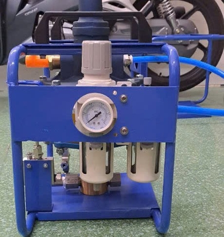 BƠM THỦY LỰC CAO ÁP DẪN ĐỘNG KHÍ NÉN