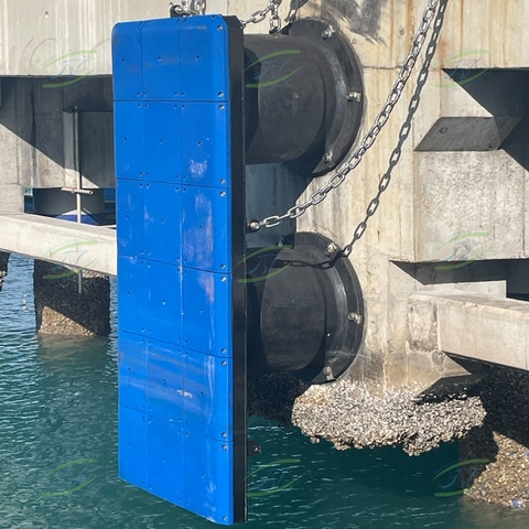 Đệm chống va tàu Cell