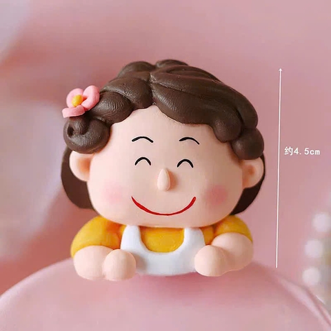 Trang trí gốm mềm mẹ mập mặc áo vàng cài hoa