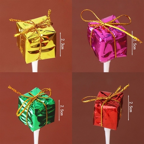 Set trang trí GS 4 hộp quà xanh, đỏ, hồng, vàng