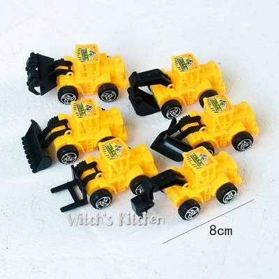 Trang trí 6 xe cẩu công trình
