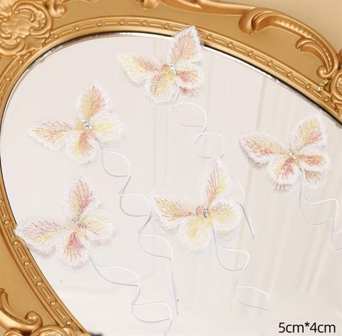 Set 5 que cắm bướm vải thêu màu trắng ánh vàng cao cấp