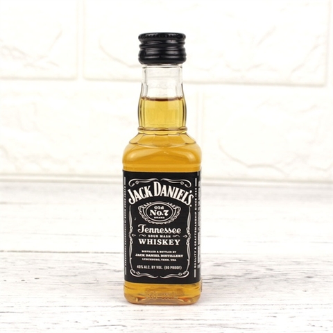 Rượu trang trí chai thủy tinh Jack Daniels 10.5cm