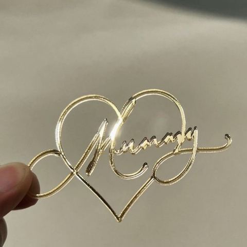 Topper mica ngày của mẹ chữ Mummy vàng + trái tim nhỏ (7cm)