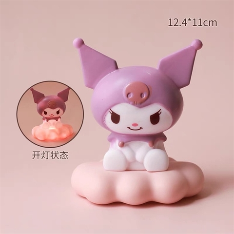 Trang trí mô hình Kuromi tai tím ngồi mây hồng